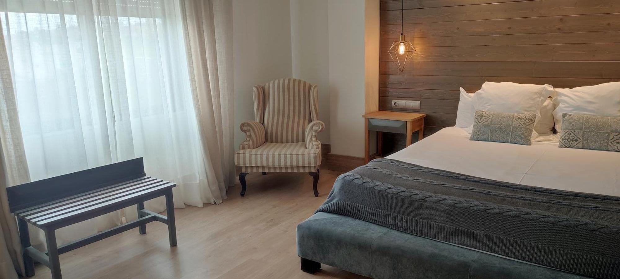 Hotel Sercotel Cuatro Postes Ávila Eksteriør bilde