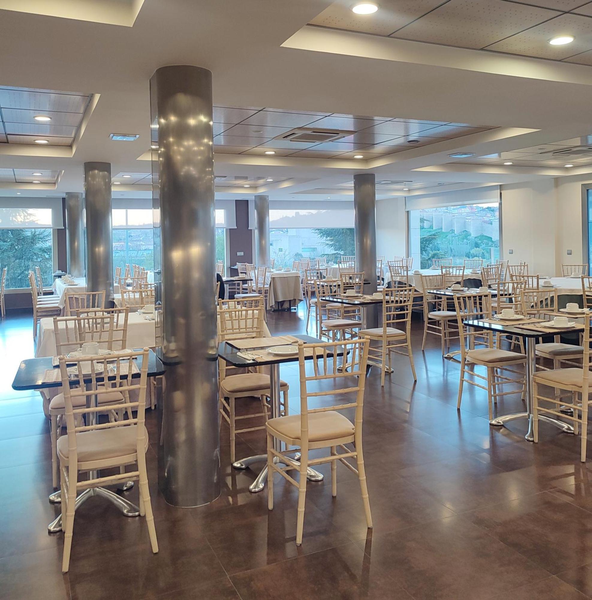 Hotel Sercotel Cuatro Postes Ávila Eksteriør bilde