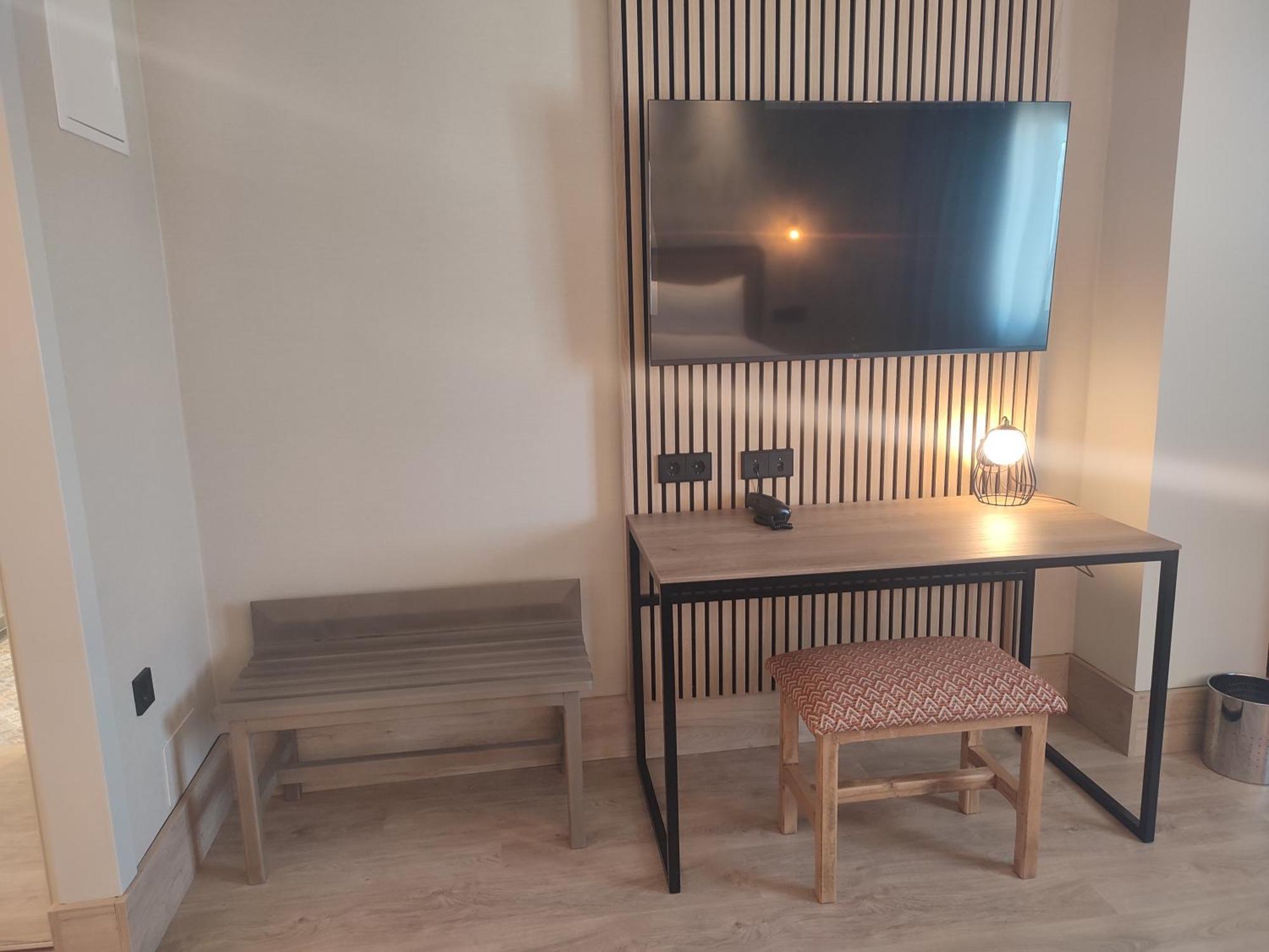 Hotel Sercotel Cuatro Postes Ávila Eksteriør bilde